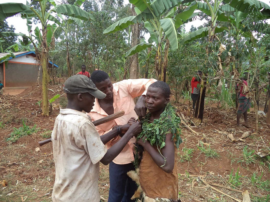 A creeping Stem is put around an initiates neck