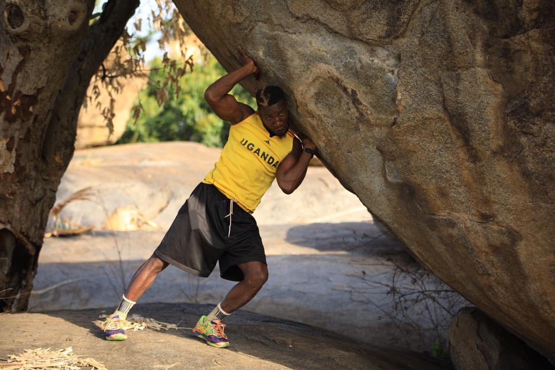 Golola trying to push one of the boulders at Fort Patiko