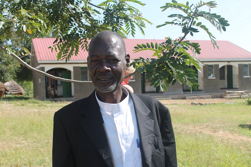 Pastor Micheal Lorot L.C Lomaratoit Village 2